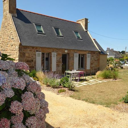 La Fermette De Tregastel, Classee 3 Etoiles Exterior photo